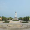 Площадь перед статуей Гуаньинь. Хайнань