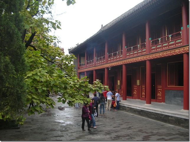 Боковые павильоны монастыря Юнхэгун