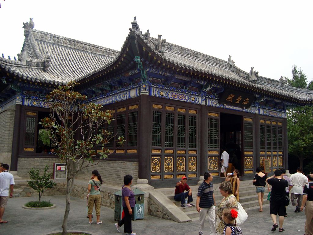 Храм на острове Люгун, Вэйхай