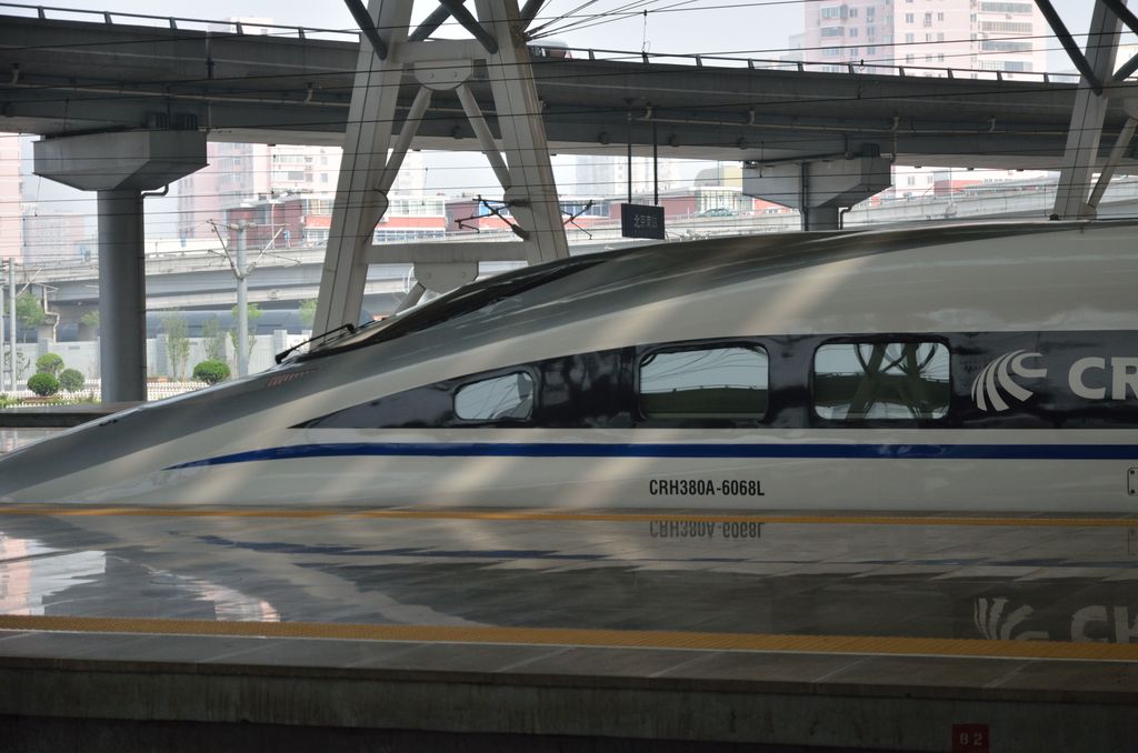 Скоростной поезд Пекин-Шанхай