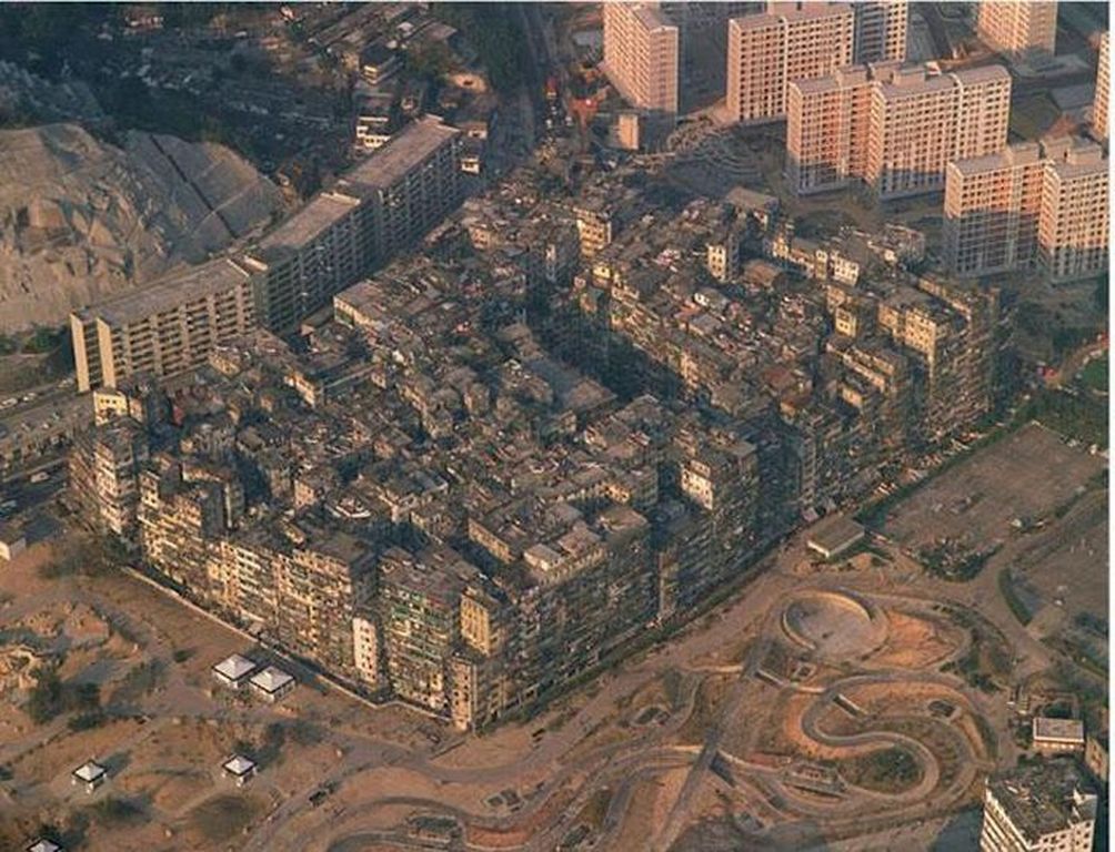 Ныне снесенный город-крепость старого Гонконга