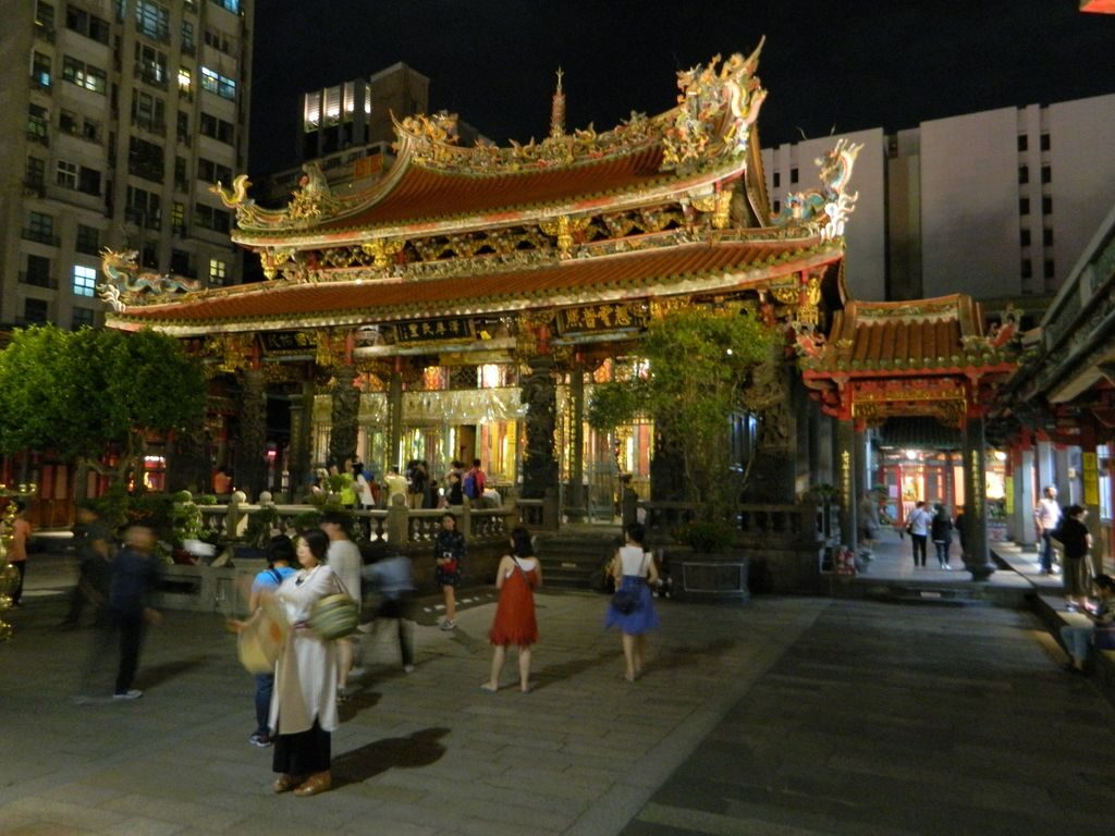 Храм Луншань, Тайбэй