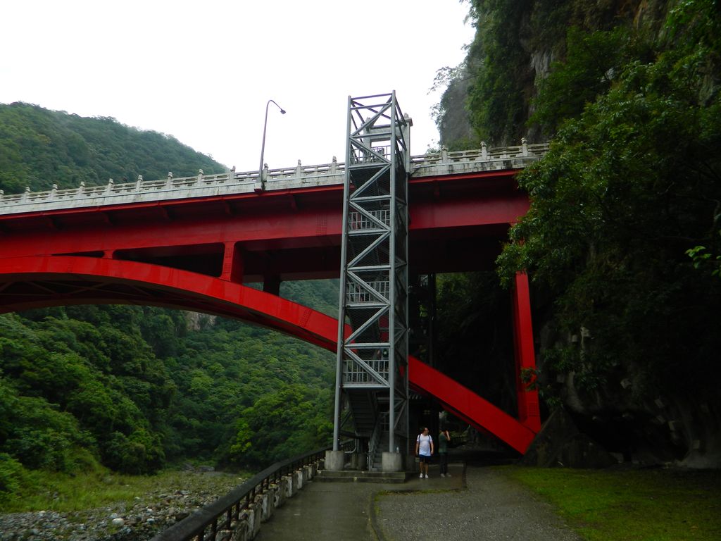 Начало маршрута - Shakadang Bridge, Тароко
