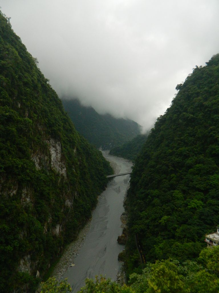 Река Liwu в Национальном парке Тароко, Тайвань