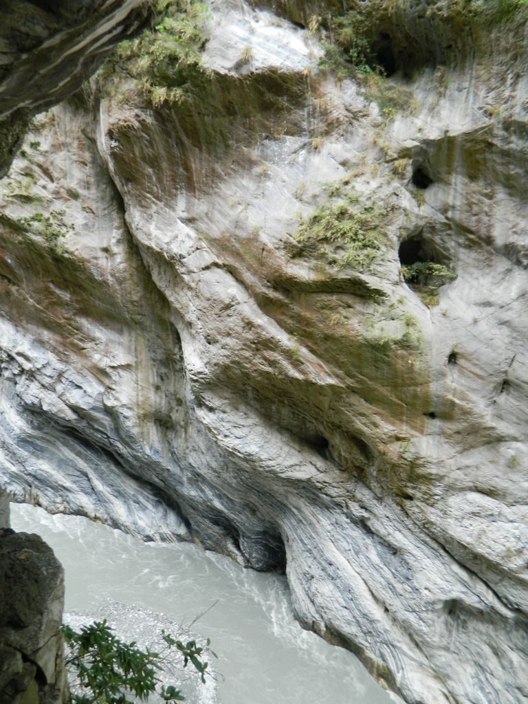 Ласточкин грот в ущелье Тароко, Тайвань